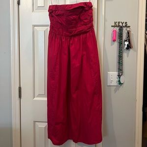 Abercrombie strapless hot pink dress. Worn once!
